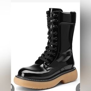 New combat boots size 11